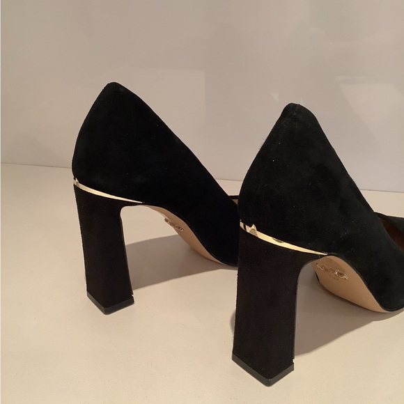 COPY - genuine suede shoes. Aldo is a style leader - Picture 3 of 5